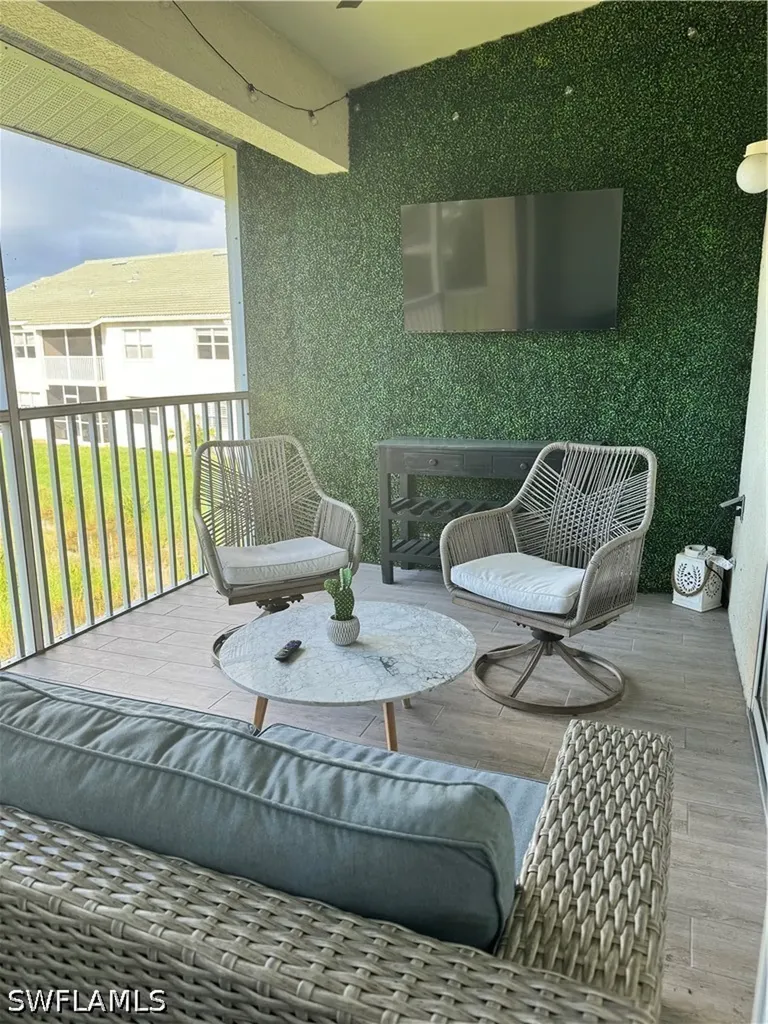 4985 Sandra Bay Drive Naples FL 34109