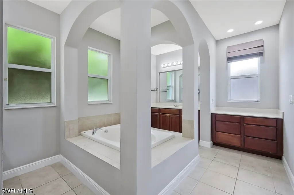 1711 Sarazen Place Naples FL 34120