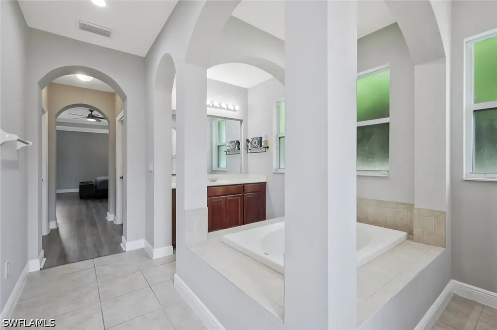 1711 Sarazen Place Naples FL 34120