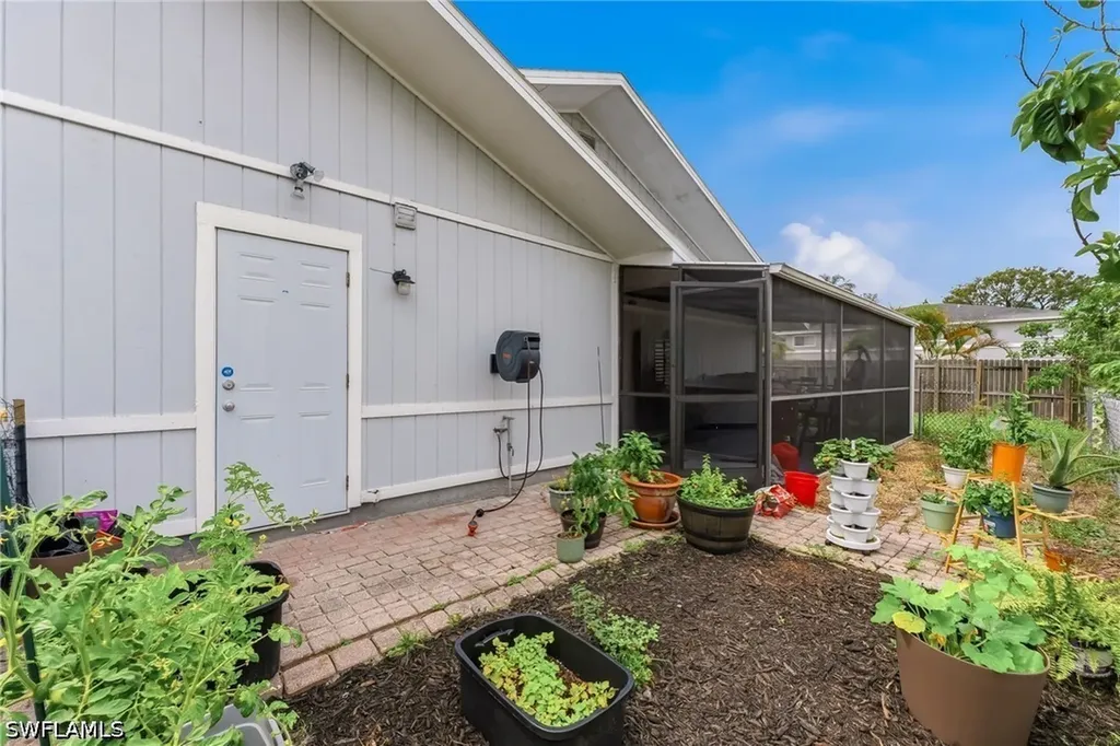 10333 Sandy Hollow Lane Bonita Springs FL 34135