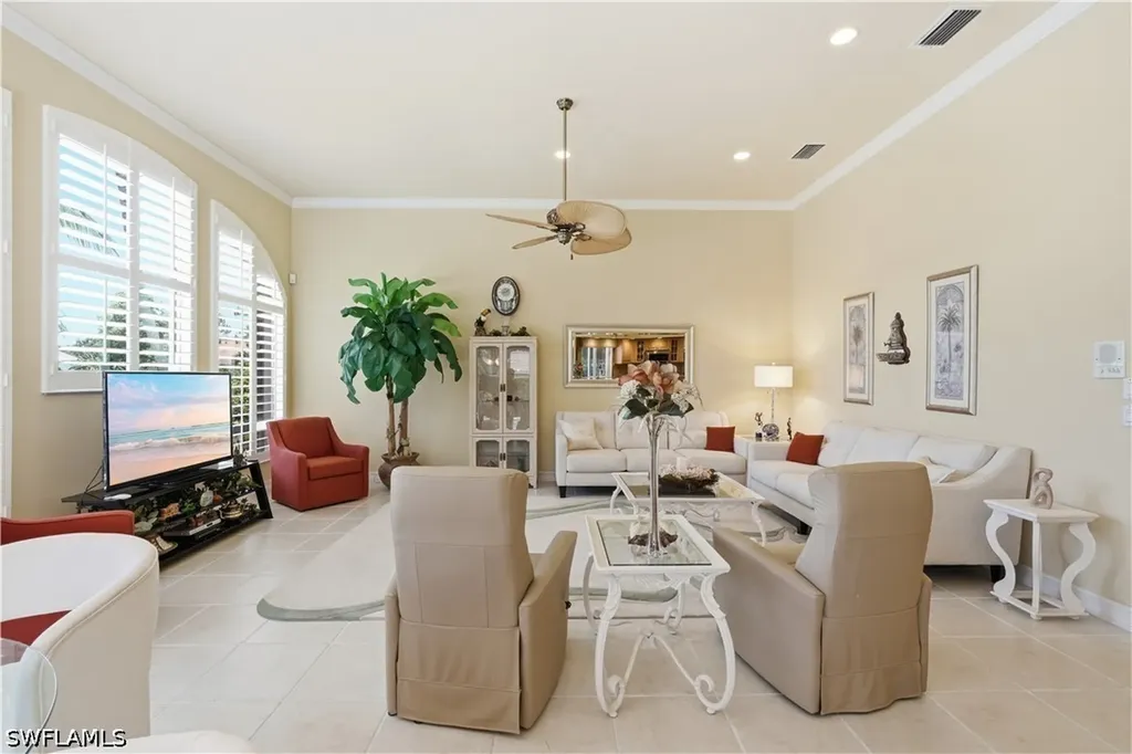 11811 Longshore Way E Naples FL 34119