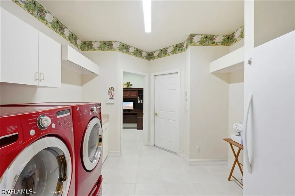 11811 Longshore Way E Naples FL 34119