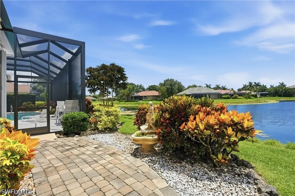 11811 Longshore Way E Naples FL 34119
