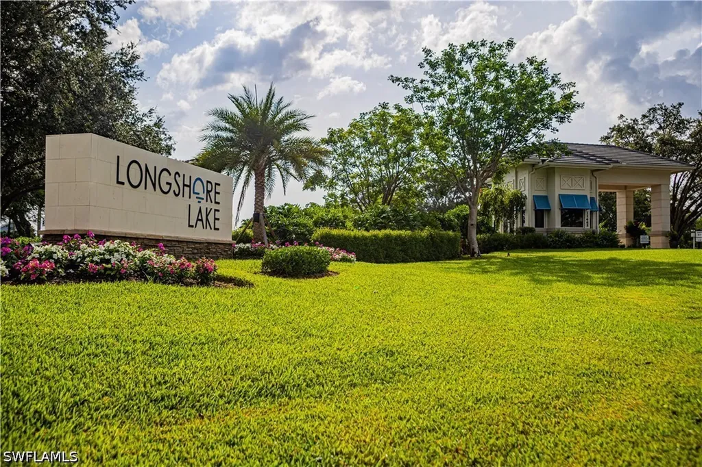 11811 Longshore Way E Naples FL 34119