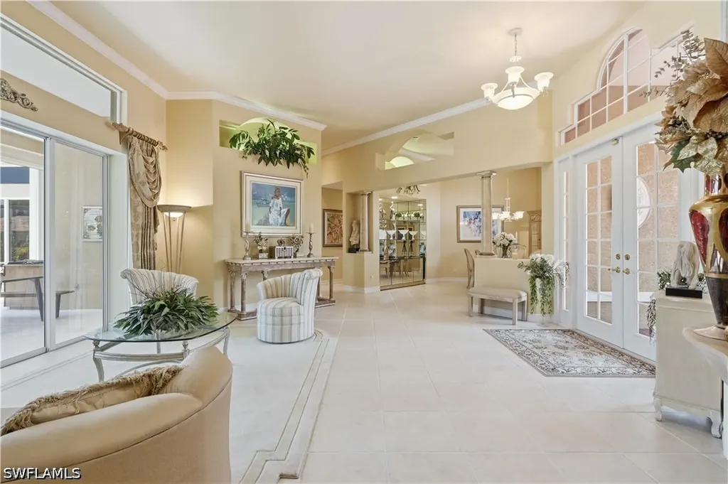 11811 Longshore Way E Naples FL 34119