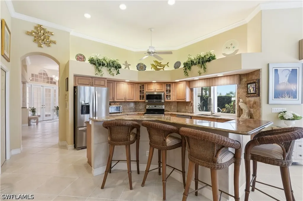 11811 Longshore Way E Naples FL 34119