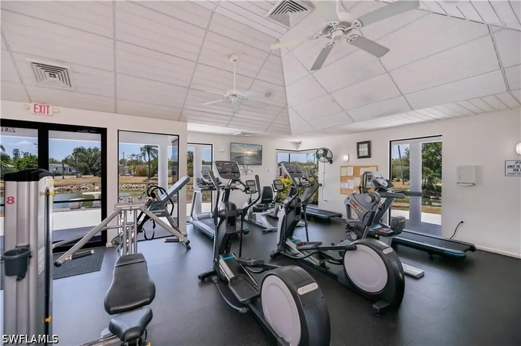 5510 Sir Walter Way North Fort Myers FL 33917