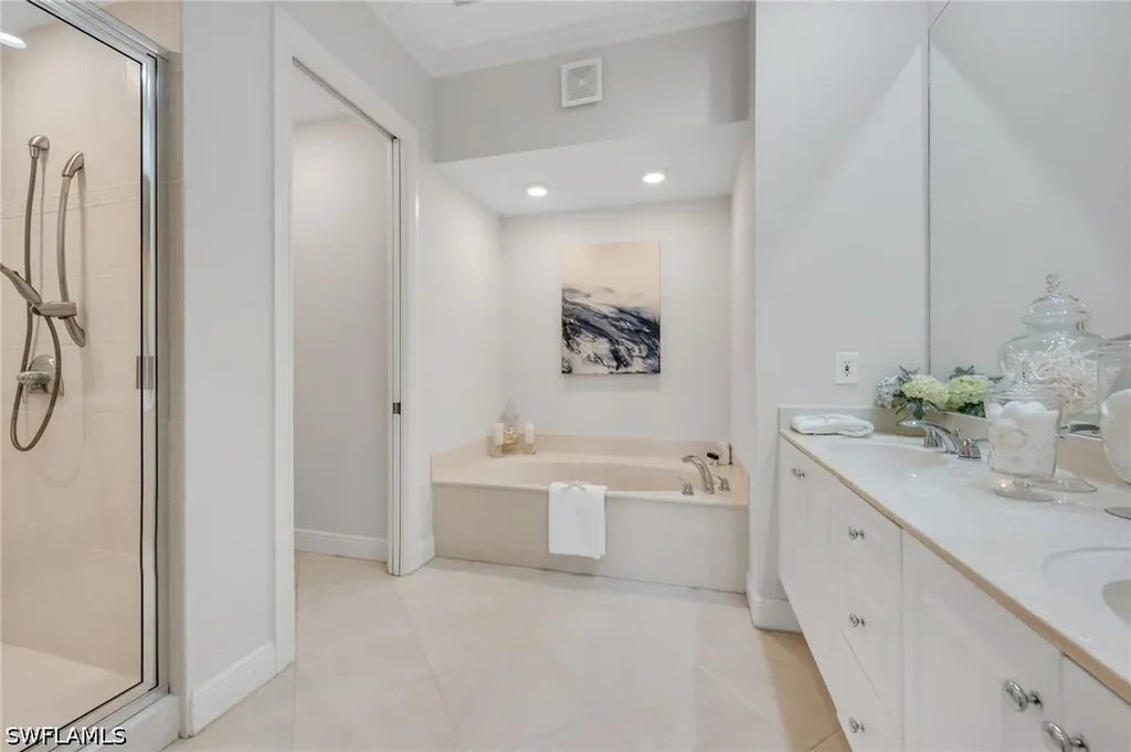 2375 Terra Verde Lane Naples FL 34105