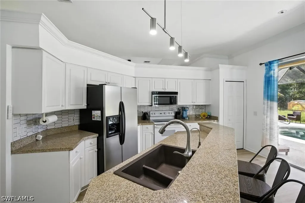 3280 25th Avenue SW Naples FL 34117