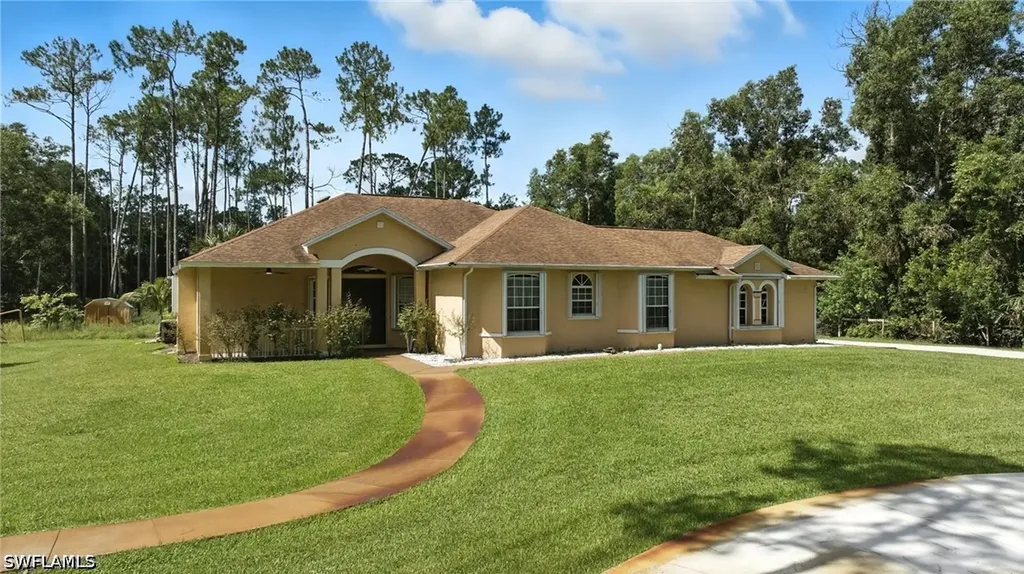 3280 25th Avenue SW Naples FL 34117