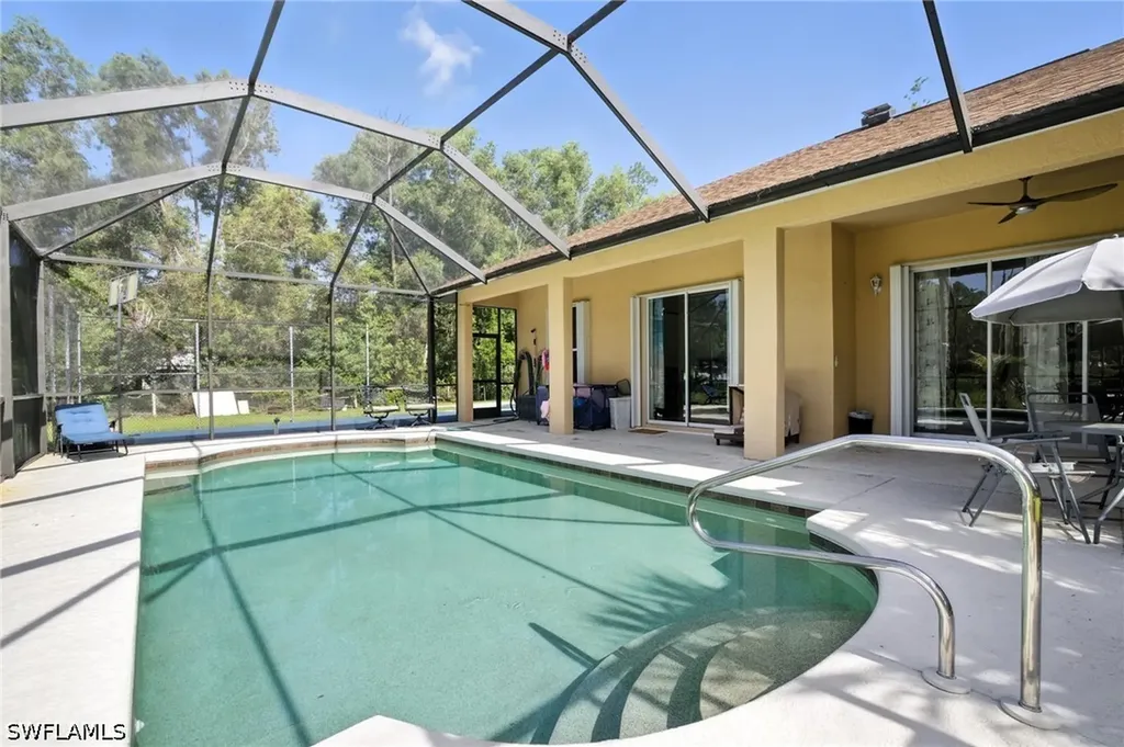 3280 25th Avenue SW Naples FL 34117