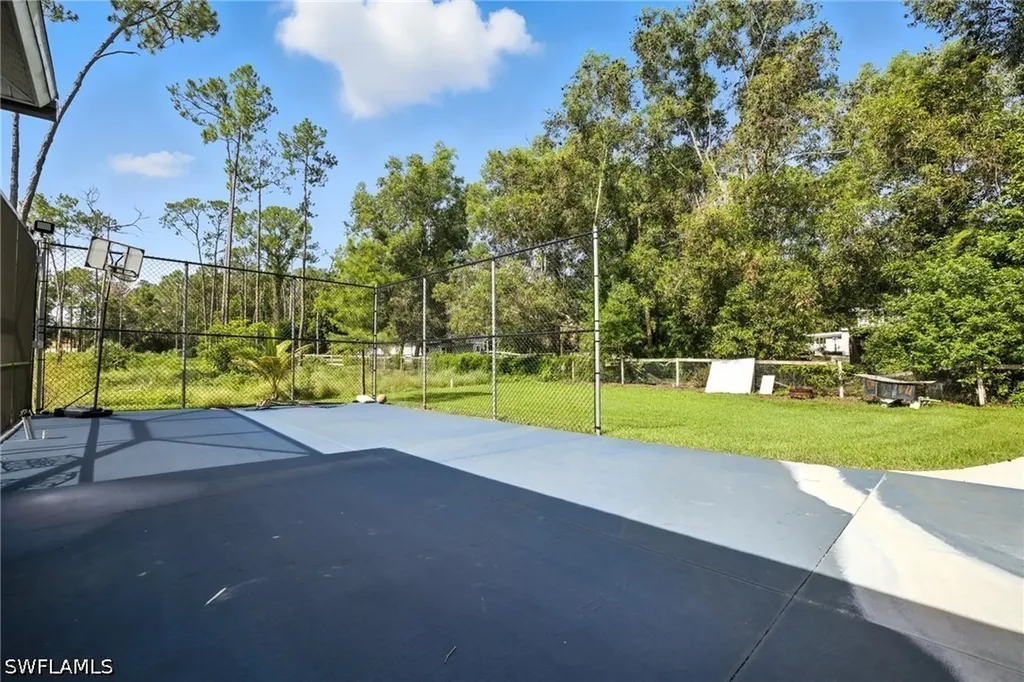 3280 25th Avenue SW Naples FL 34117