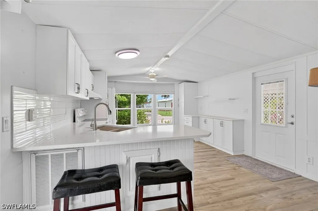 221 Grassy Key Lane Naples FL 34114