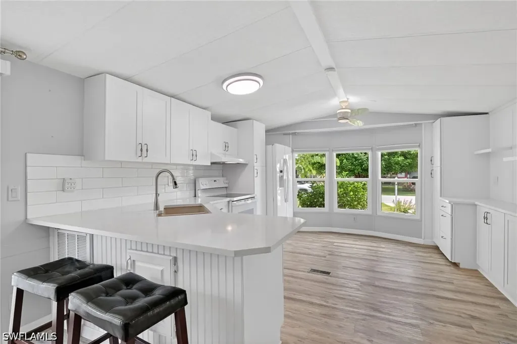221 Grassy Key Lane Naples FL 34114