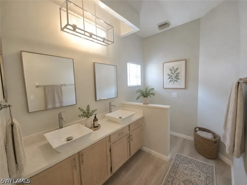 Naples FL 34104