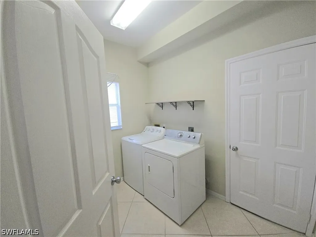 Naples FL 34104