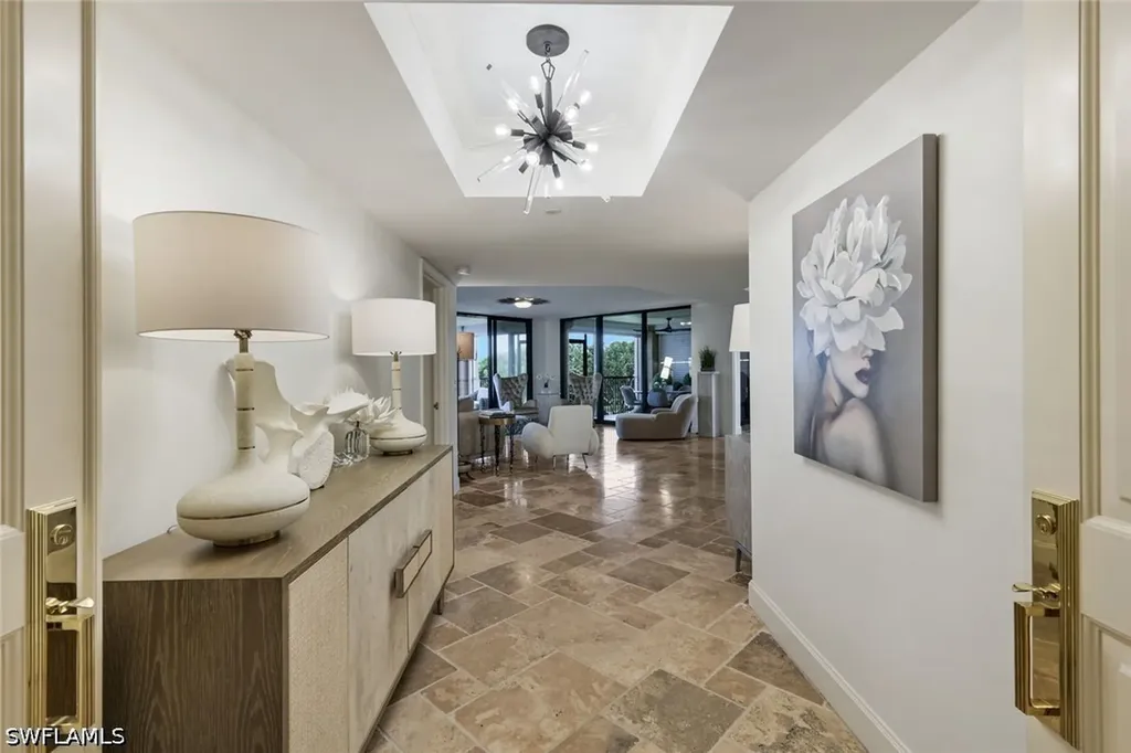 6597 Nicholas Boulevard Naples FL 34108