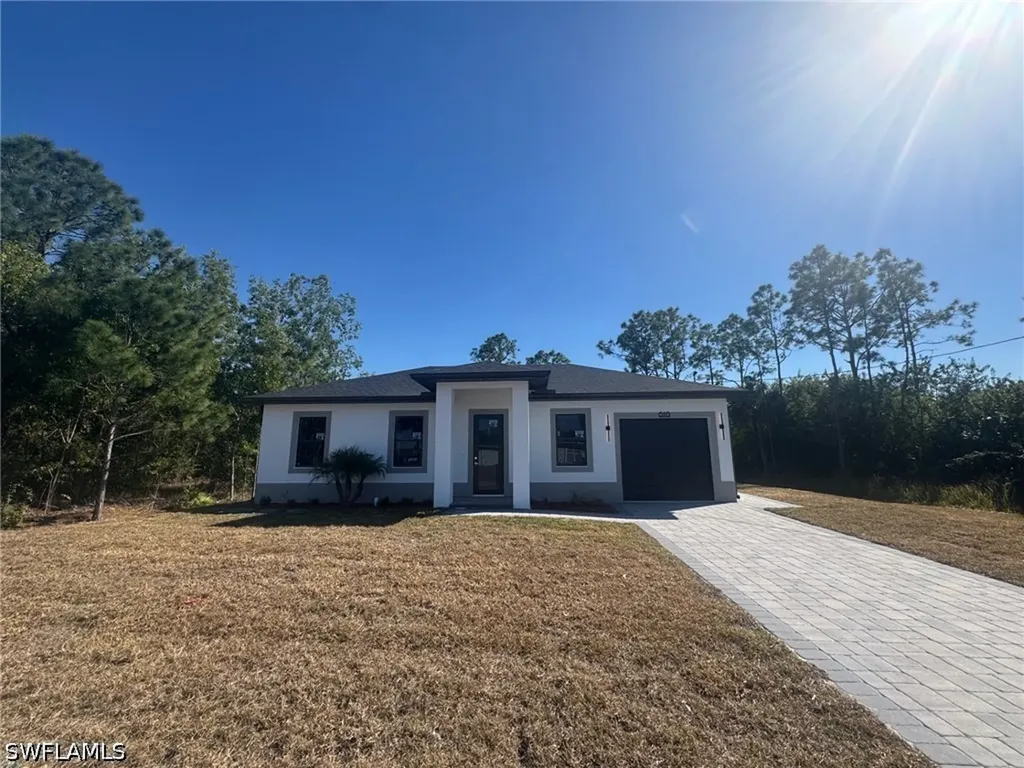 748 Chattman Street E Lehigh Acres FL 33974