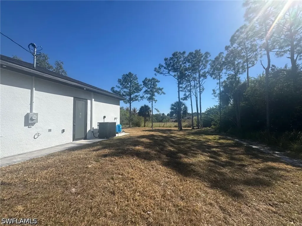748 Chattman Street E Lehigh Acres FL 33974