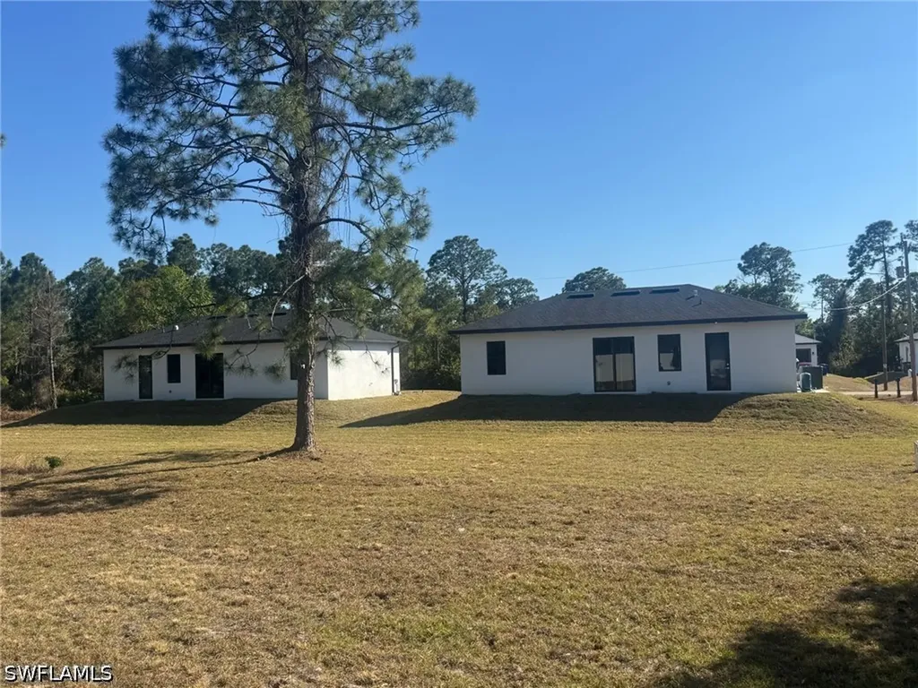 748 Chattman Street E Lehigh Acres FL 33974