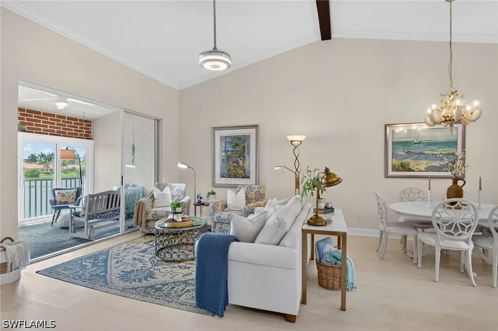 6528 Huntington Lakes Circle Naples FL 34119