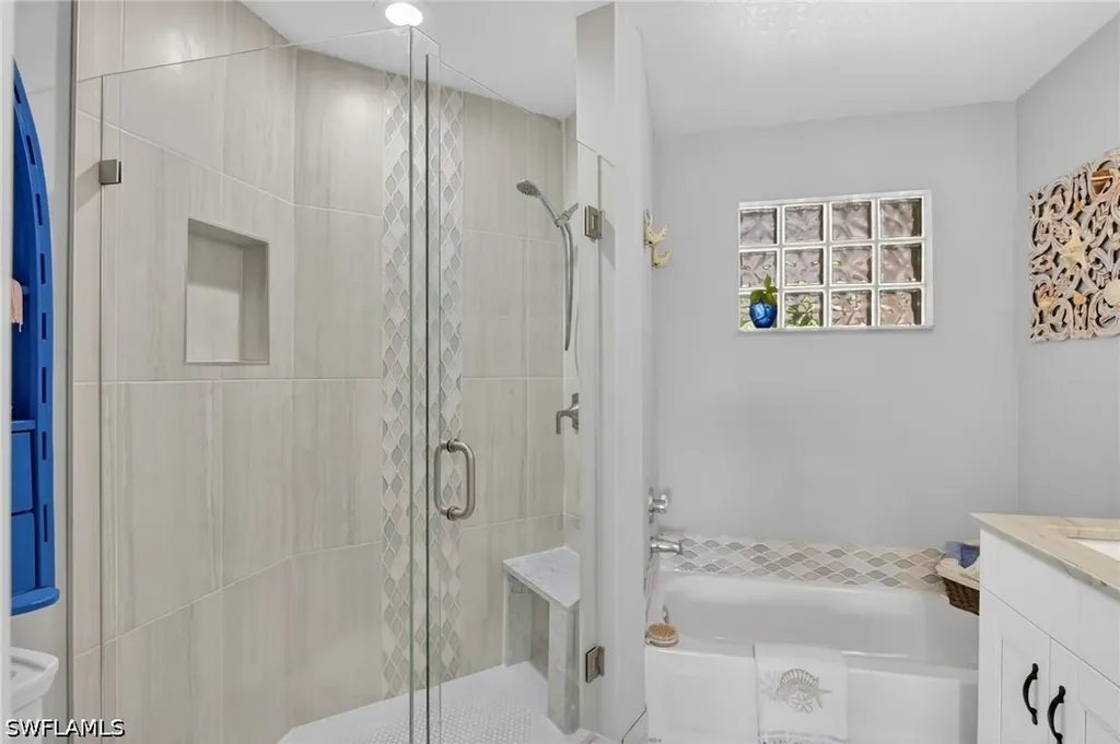 6528 Huntington Lakes Circle Naples FL 34119
