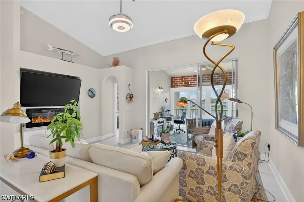 6528 Huntington Lakes Circle Naples FL 34119