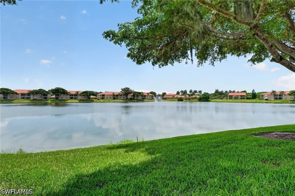 6528 Huntington Lakes Circle Naples FL 34119