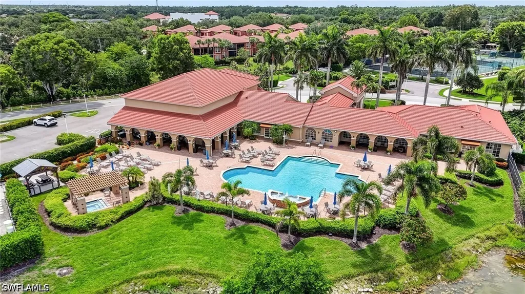 6528 Huntington Lakes Circle Naples FL 34119