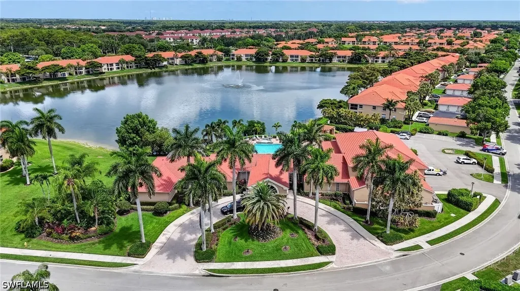 6528 Huntington Lakes Circle Naples FL 34119