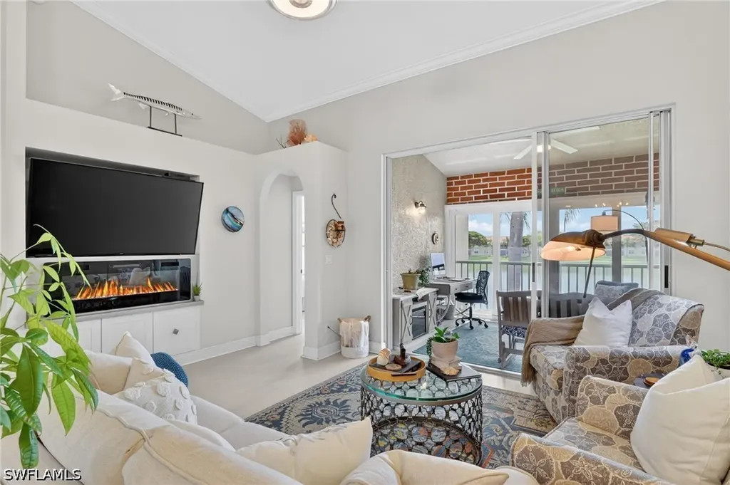 6528 Huntington Lakes Circle Naples FL 34119