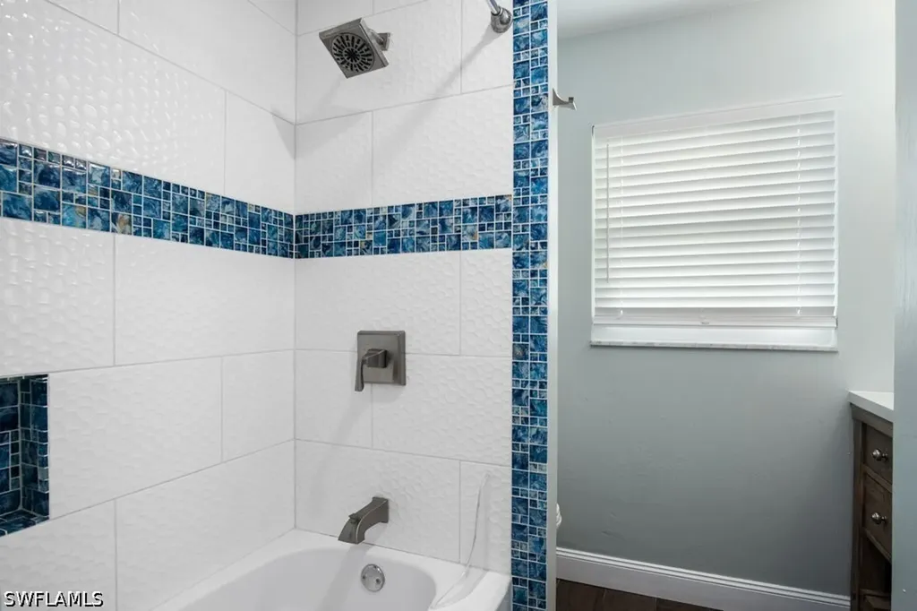 744 94th Avenue N Naples FL 34108