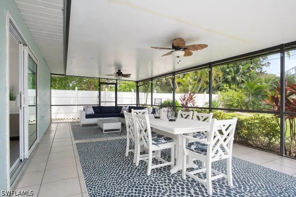 744 94th Avenue N Naples FL 34108
