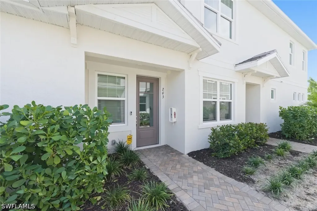 4551 Arboretum Circle Naples FL 34112