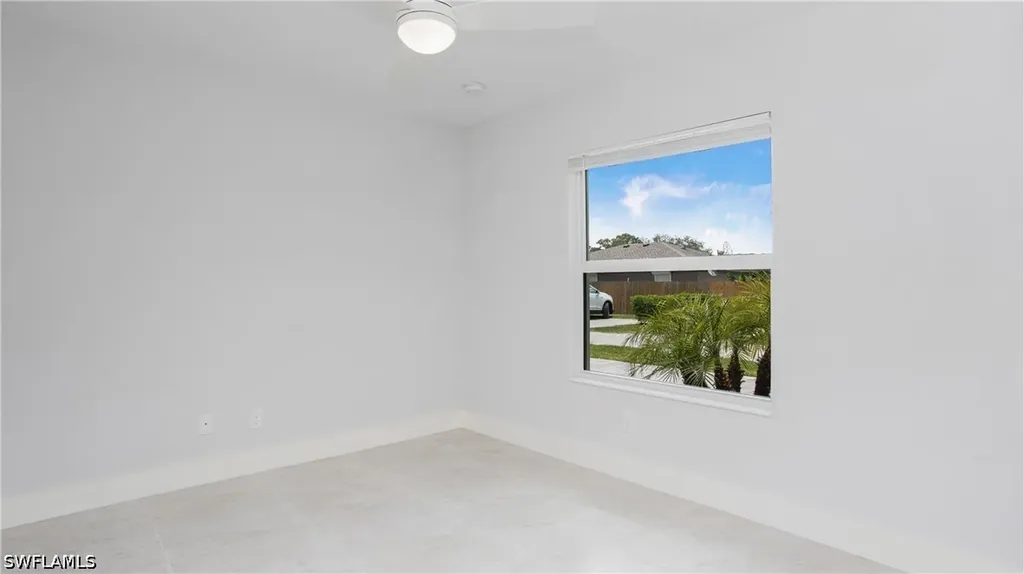 27302 Dortch Avenue Bonita Springs FL 34135