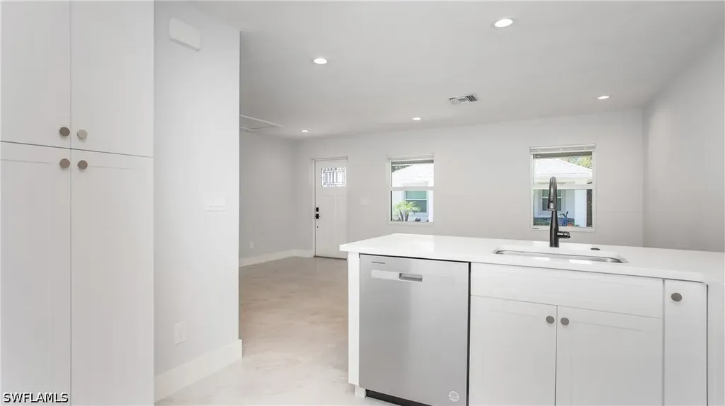 27302 Dortch Avenue Bonita Springs FL 34135