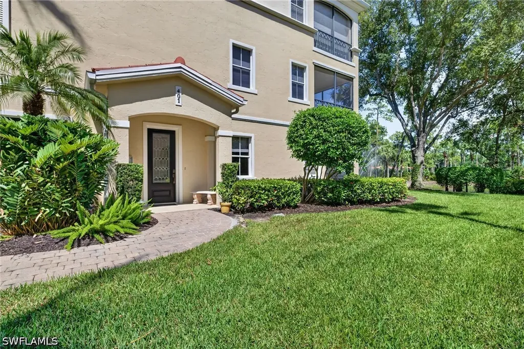 2638 Bolero Drive Naples FL 34109