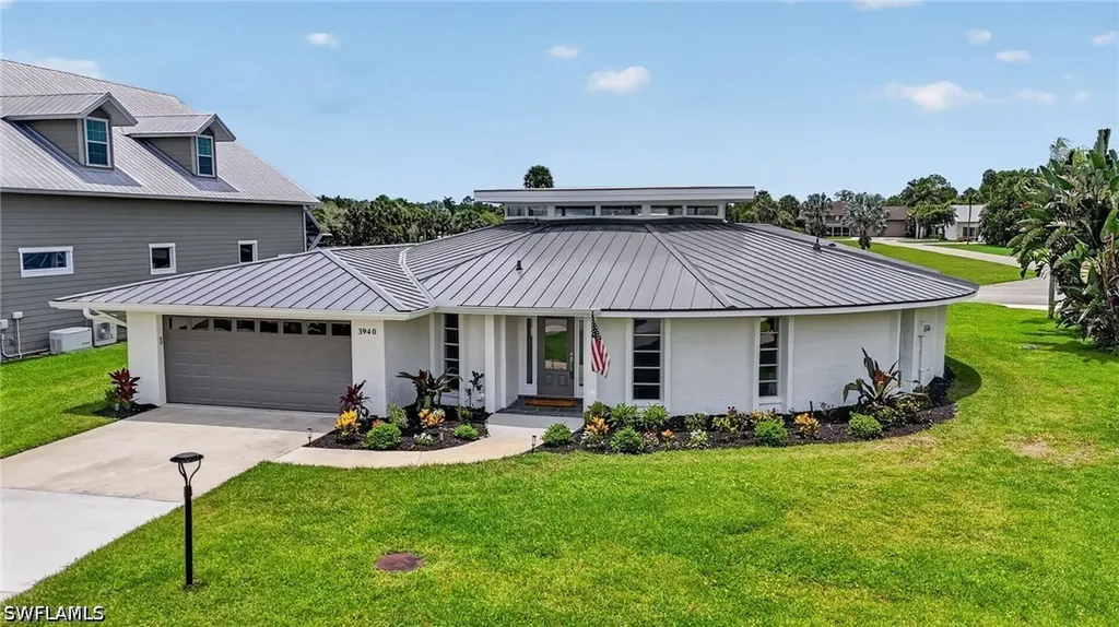 3940 Skyway Drive Naples FL 34112