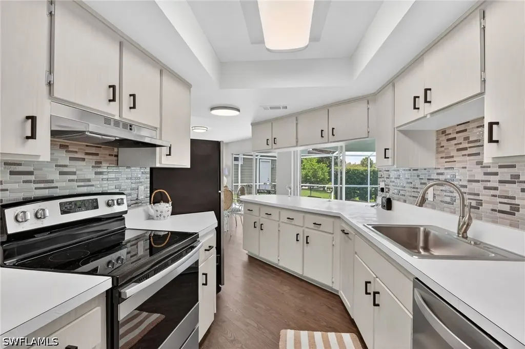 3940 Skyway Drive Naples FL 34112