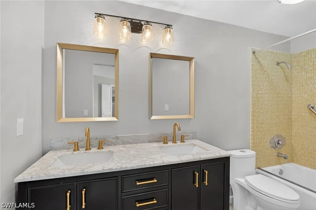 3940 Skyway Drive Naples FL 34112