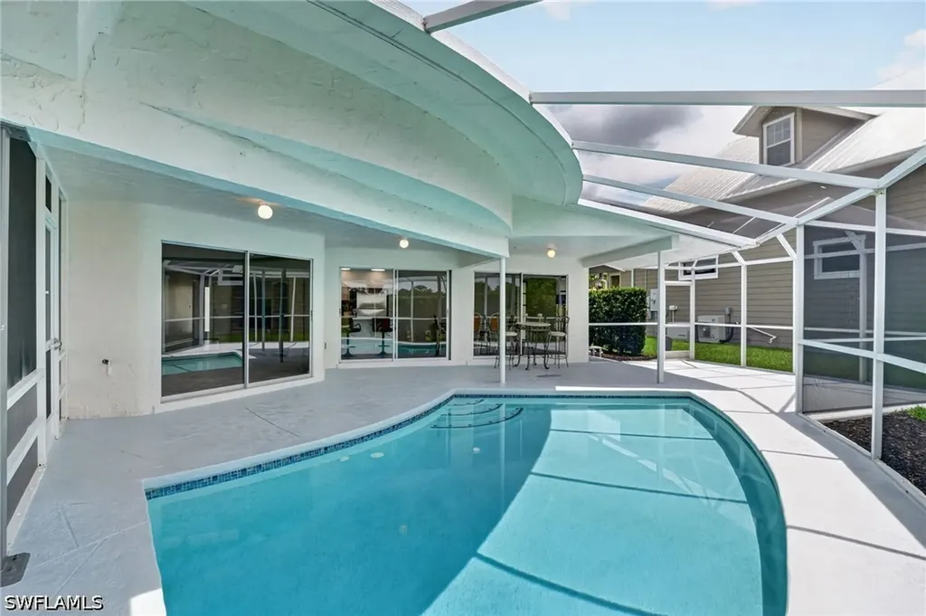 3940 Skyway Drive Naples FL 34112