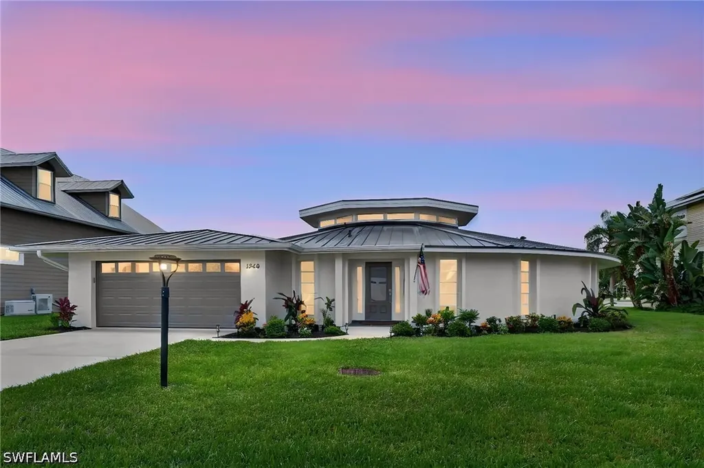 3940 Skyway Drive Naples FL 34112