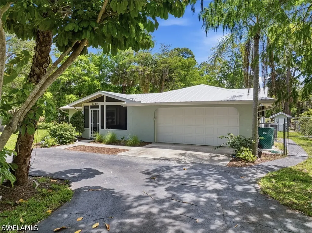 1840 23rd Street SW Naples FL 34117