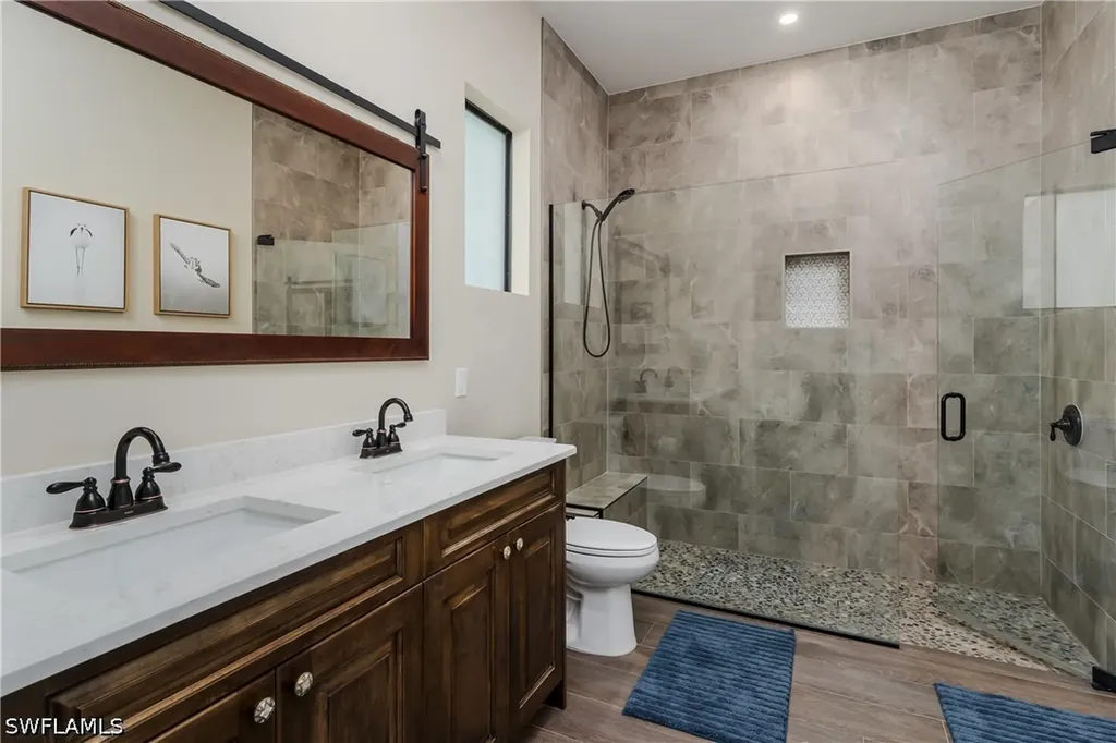 1517 Buccaneer Court Marco Island FL 34145