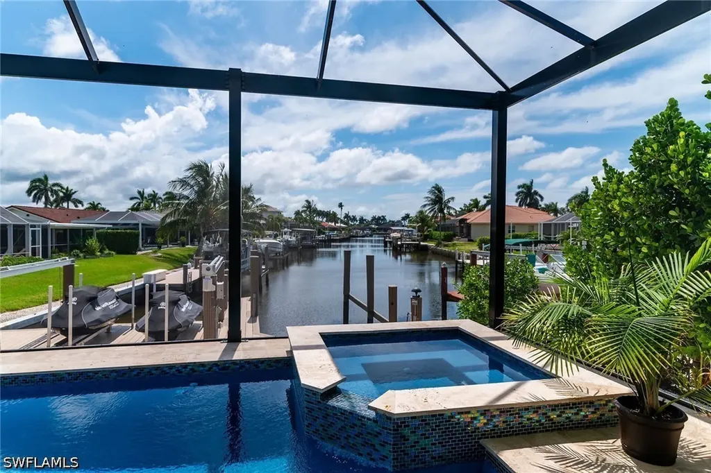 1517 Buccaneer Court Marco Island FL 34145