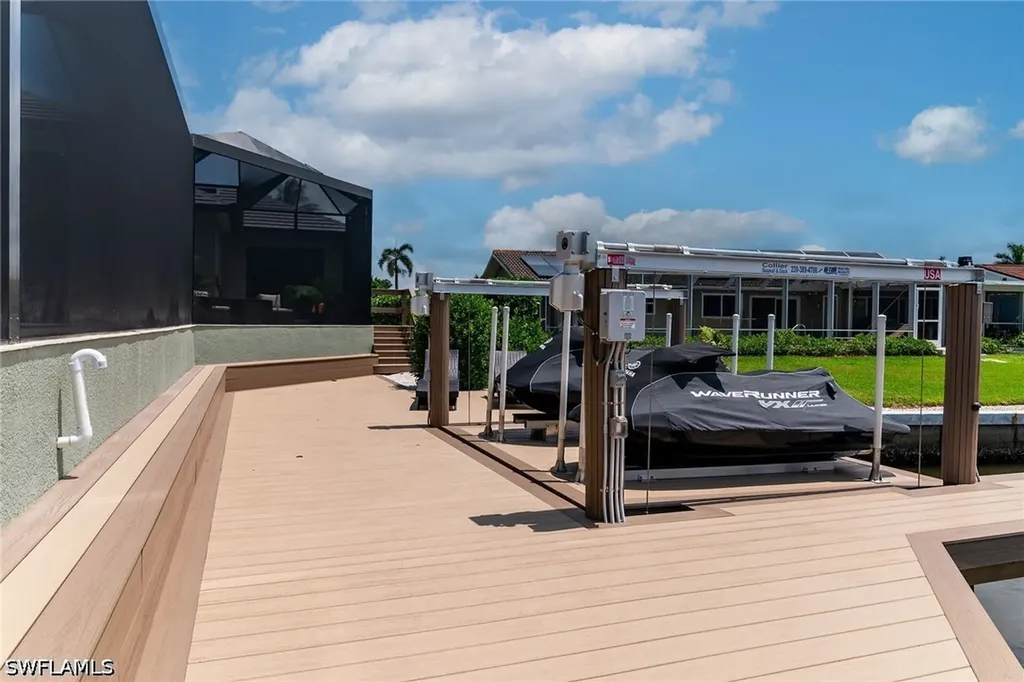 1517 Buccaneer Court Marco Island FL 34145