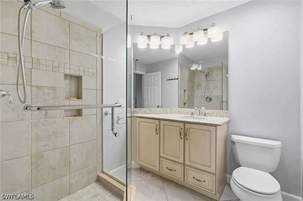 1706 Kings Lake Boulevard Naples FL 34112