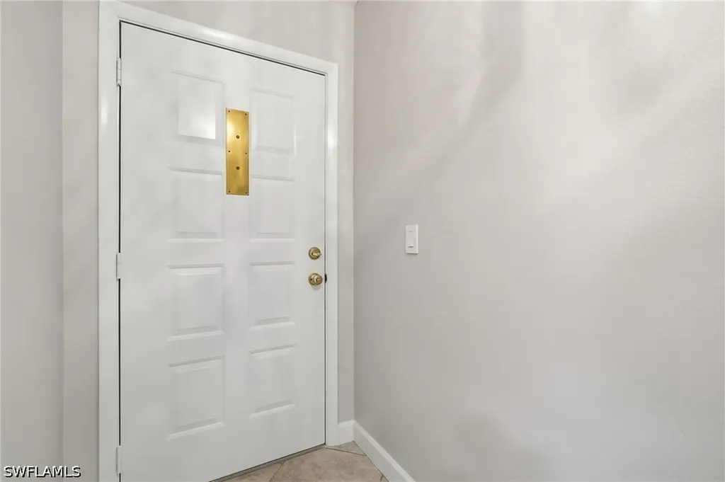 1706 Kings Lake Boulevard Naples FL 34112