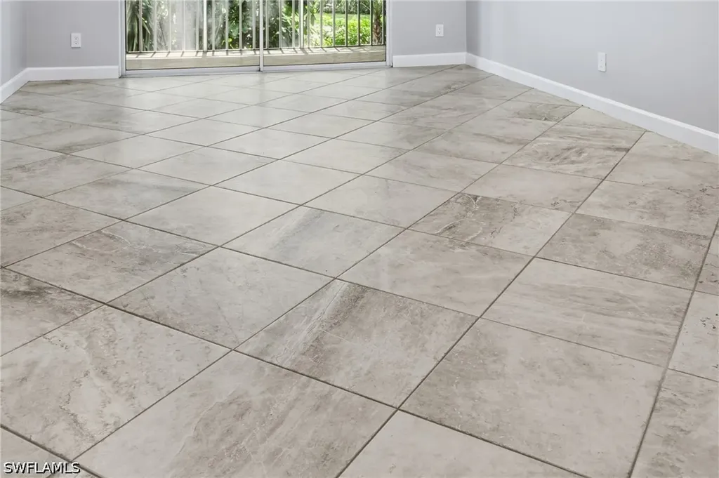 1706 Kings Lake Boulevard Naples FL 34112