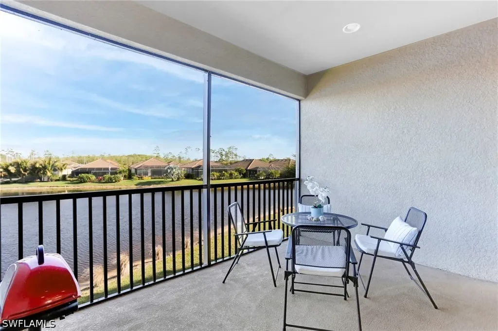9433 Benvenuto Court Naples FL 34119
